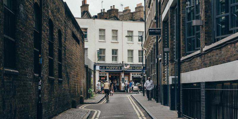 工业PC与软PLC的兴起：智能制造中计算与控制融合如何重塑自动化架构